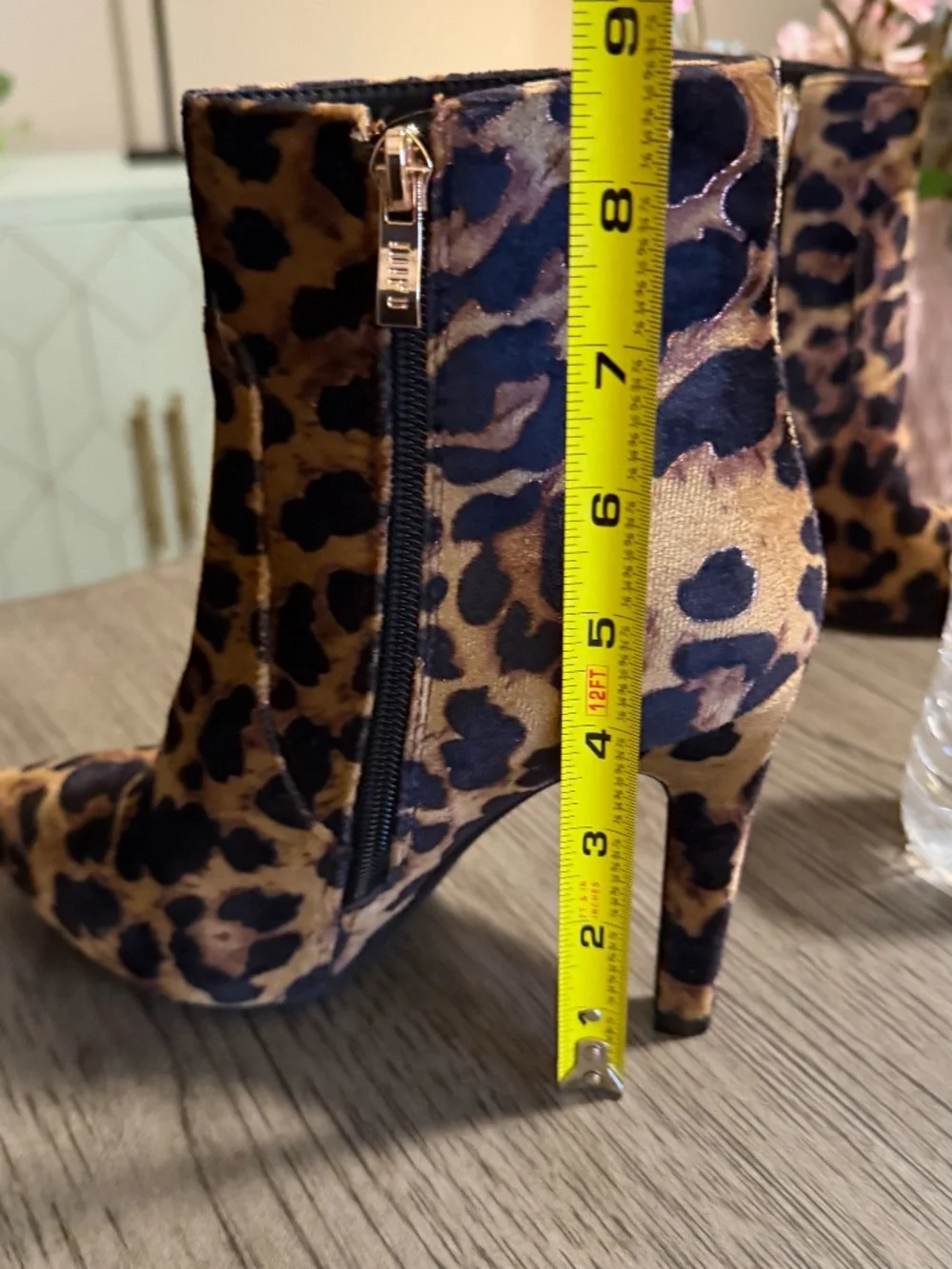 Ladies Leopard booties size 7 like new